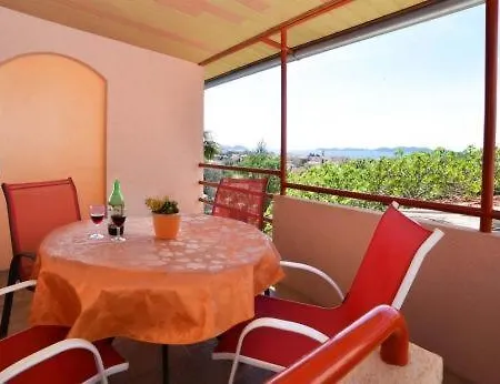 In With Sea View, Terrace, Air Conditioning, Wi-fi * 파코스탄
