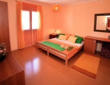 In With Sea View, Terrace, Air Conditioning, Wi-fi Apartament